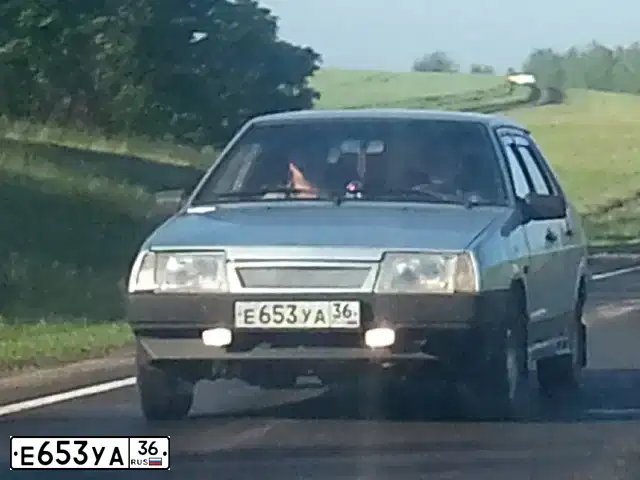 Фото автомобиля LADA 2109 SAMARA, 1998 — госномер Е804ТХ34. Цвет: СЕРЕБРИСТО-ГОЛУБОЙ