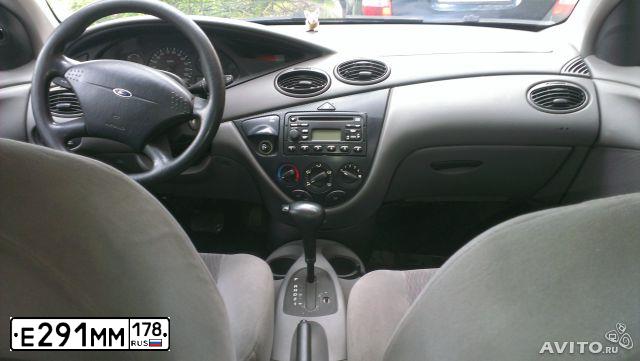 Фото автомобиля FORD FOCUS, 2000 — госномер Е291ММ178. Цвет: СЕРЕБРИСТЫЙ