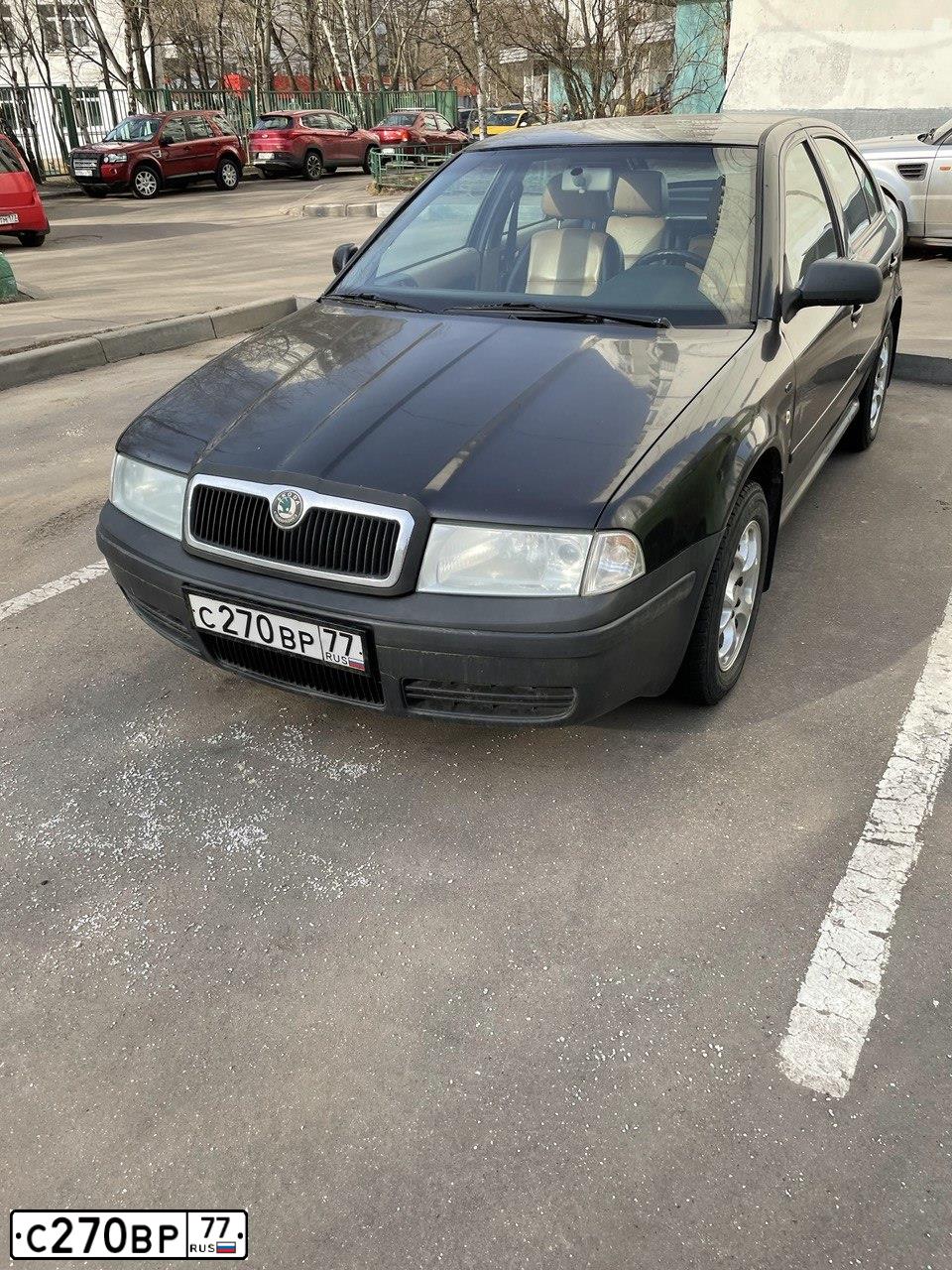 Фото автомобиля SKODA OCTAVIA, 2000 — госномер Х156ЕХ37. Цвет: ЧЕРНЫЙ