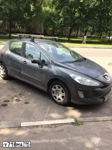 Фото автомобиля PEUGEOT 308, 2010 — госномер Т732ОТ142. Цвет: СЕРЫЙ