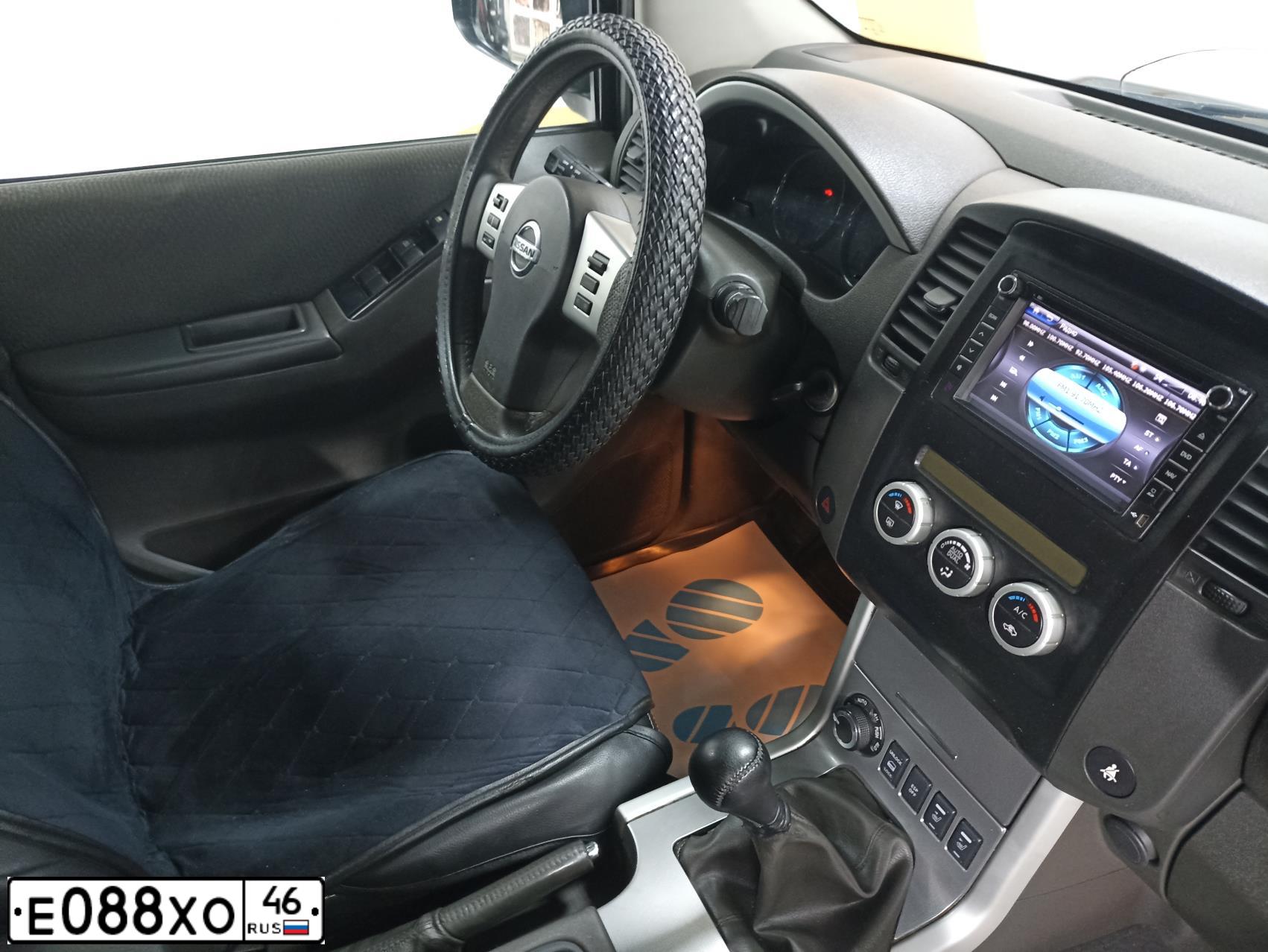 Фото автомобиля NISSAN PATHFINDER, 2012 — госномер О429ОК71. Цвет: ЧЕРНЫЙ