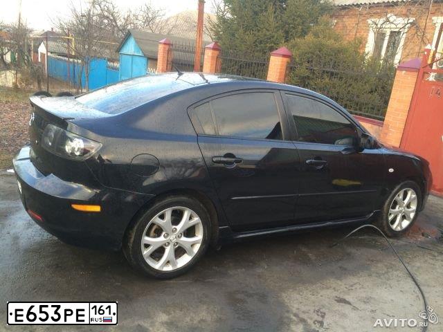 Фото автомобиля MAZDA 3, 2006 — госномер Р406ВВ15. Цвет: ЧЕРНЫЙ