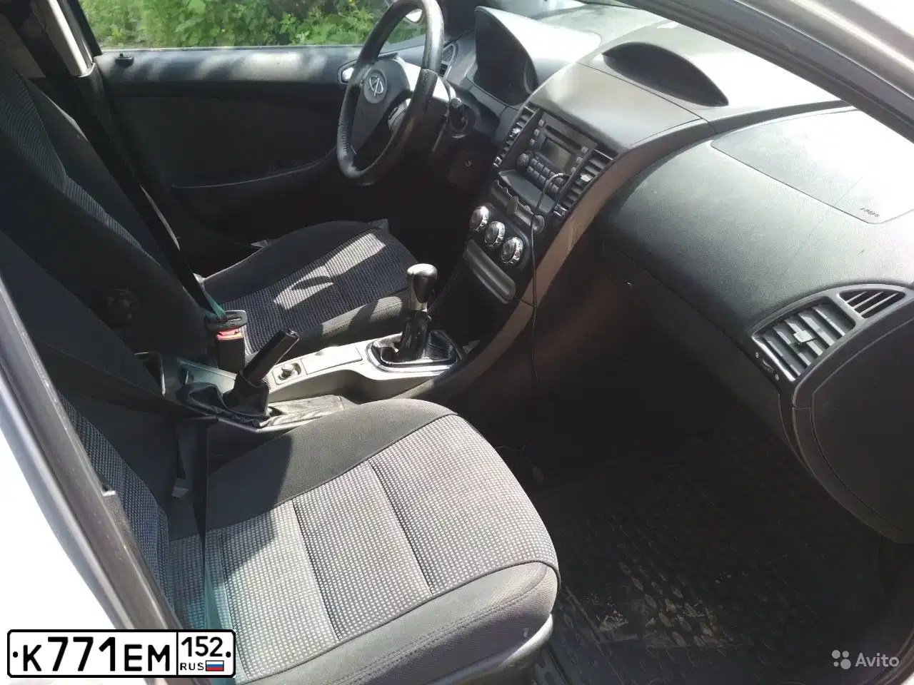Фото автомобиля CHERY A3 /M11/, 2010 — госномер Е984ТН134. Цвет: Серебристый