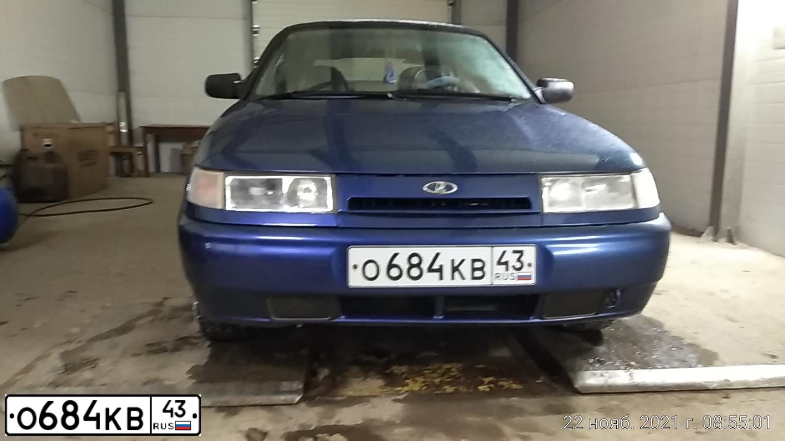 Фото автомобиля LADA 2112, 2005 — госномер О684КВ43. Цвет: Сине-зеленый