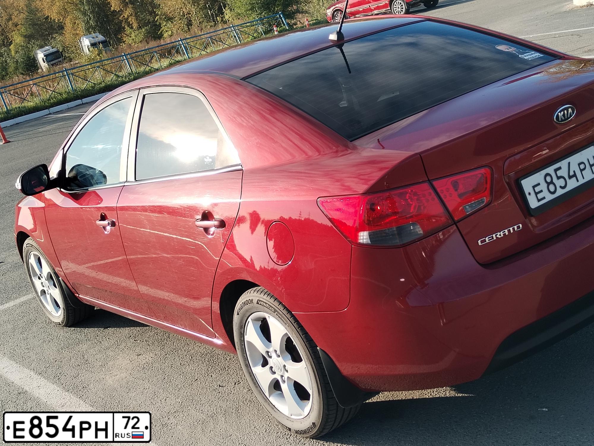 Фото автомобиля LADA 2114 SAMARA, 2007 — госномер Е948СО154. Цвет: синий