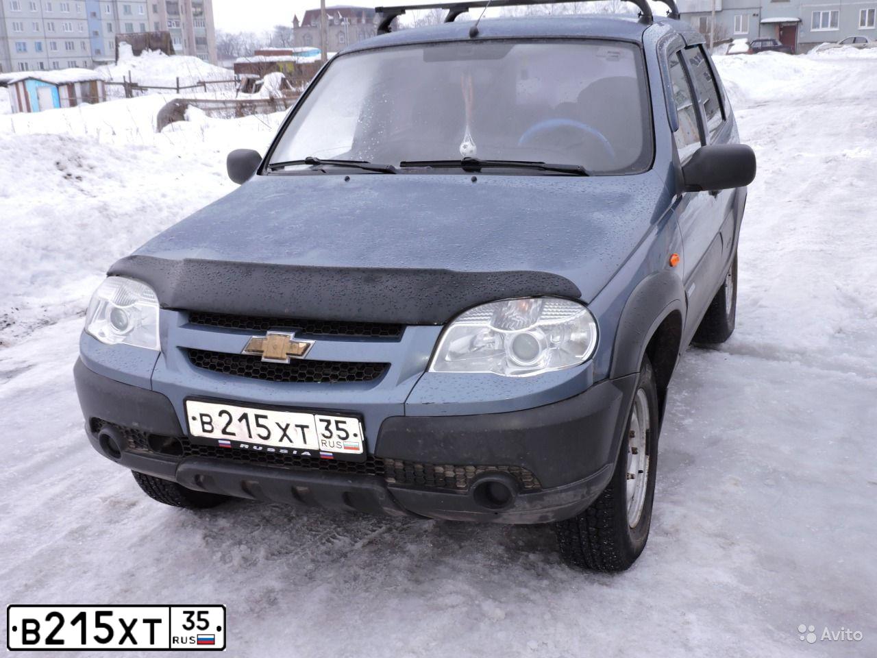 Фото автомобиля CHEVROLET NIVA, 2009 — госномер В215ХТ35. Цвет: СЕРО-ГОЛУБОЙ МЕТАЛЛИК