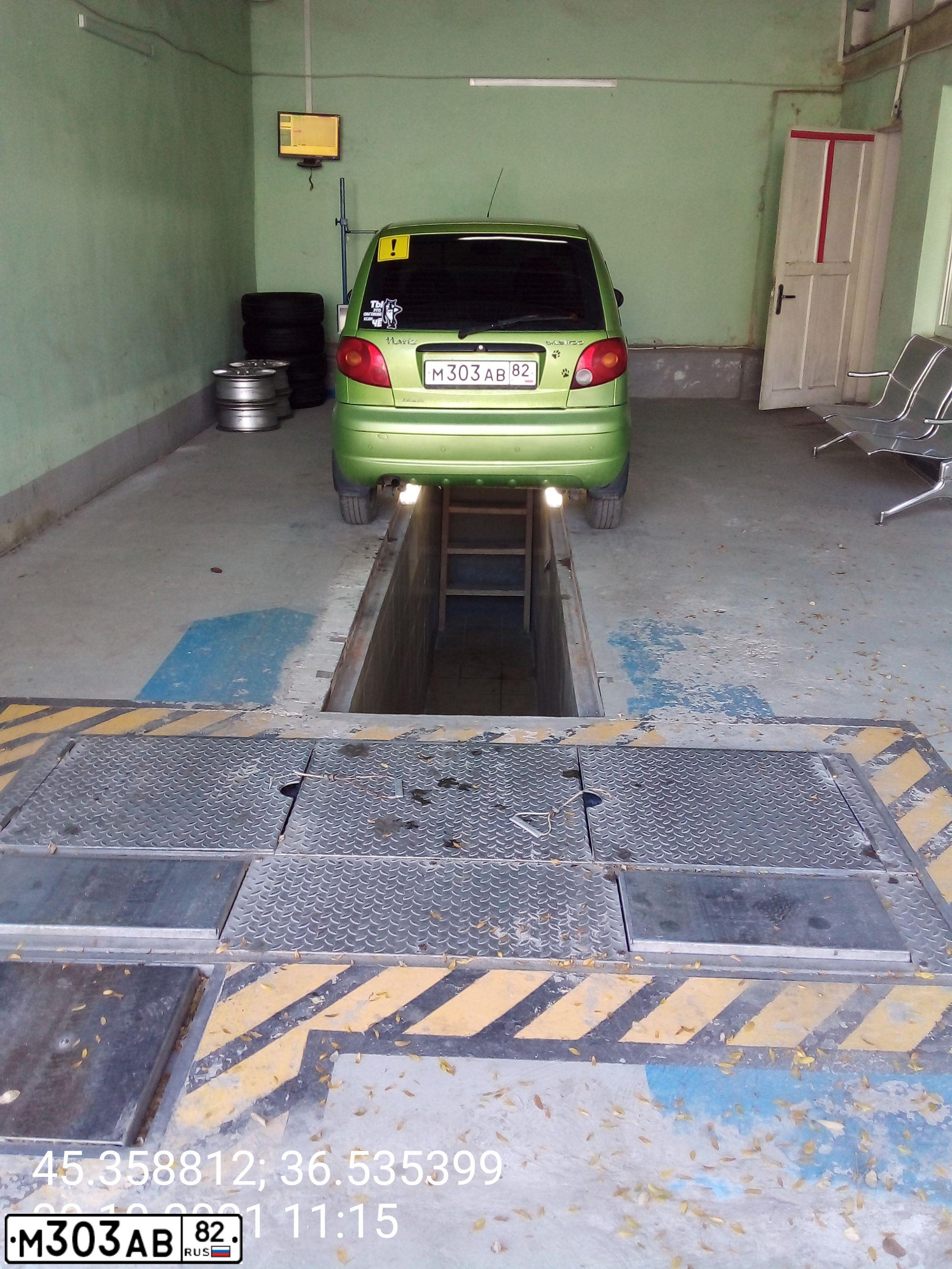 Фото автомобиля DAEWOO MATIZ, 2006 — госномер М303АВ82. Цвет: ЗЕЛЕНЫЙ
