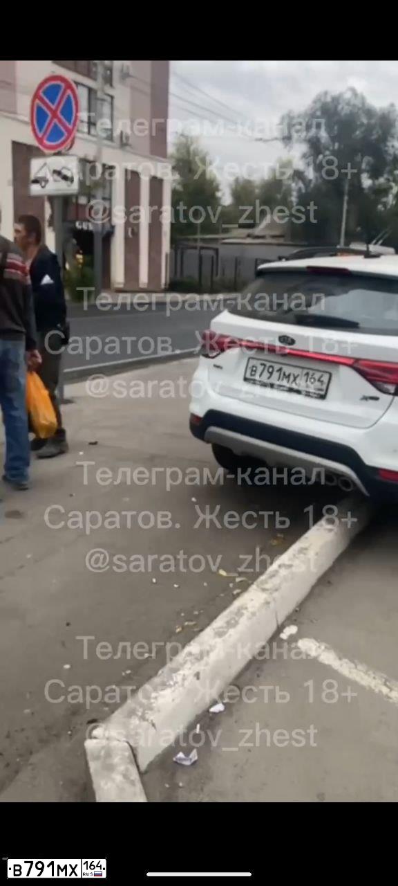 Фото автомобиля KIA RIO, 2019 — госномер В791МХ164. Цвет: БЕЛЫЙ