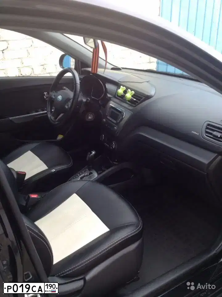 Фото автомобиля KIA RIO, 2011 — госномер Х642РА33. Цвет: ЧЕРНЫЙ