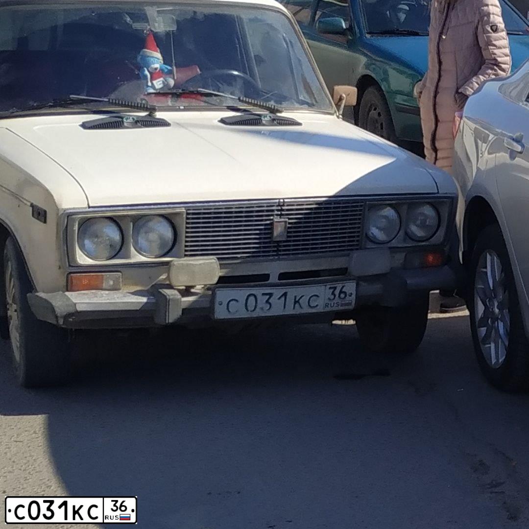 Фото автомобиля LADA 2106, 1988 — госномер С031КС36. Цвет: БЕЛЫЙ