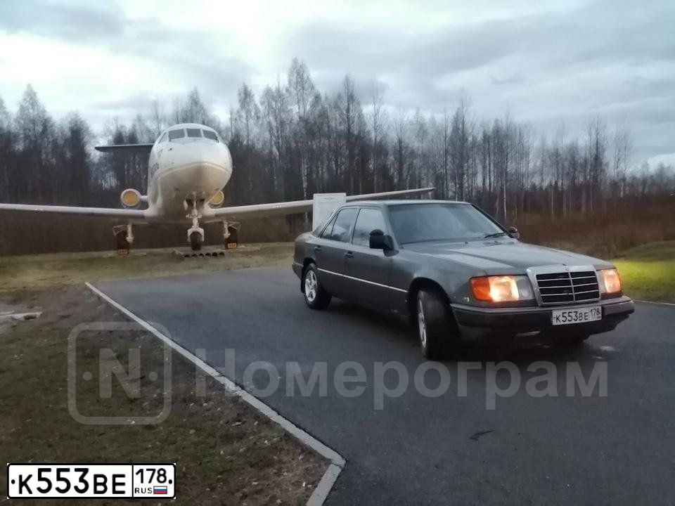 Фото автомобиля MERCEDES E-KLASSE, 1987 — госномер К553ВЕ178. Цвет: СВЕТЛО-КОРИЧНЕВЫЙ