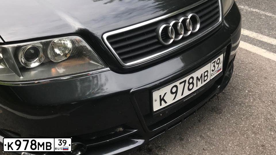 Фото автомобиля AUDI A6, 1997 — госномер К978МВ39. Цвет: ЧЕРНЫЙ