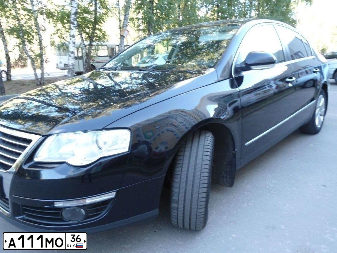 Фото автомобиля MERCEDES E-KLASSE, 2012 — госномер М386ММ36. Цвет: БЕЛЫЙ