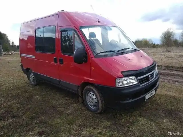 Фото автомобиля FIAT DUCATO, 2011 — госномер У041ВА44. Цвет: Красный