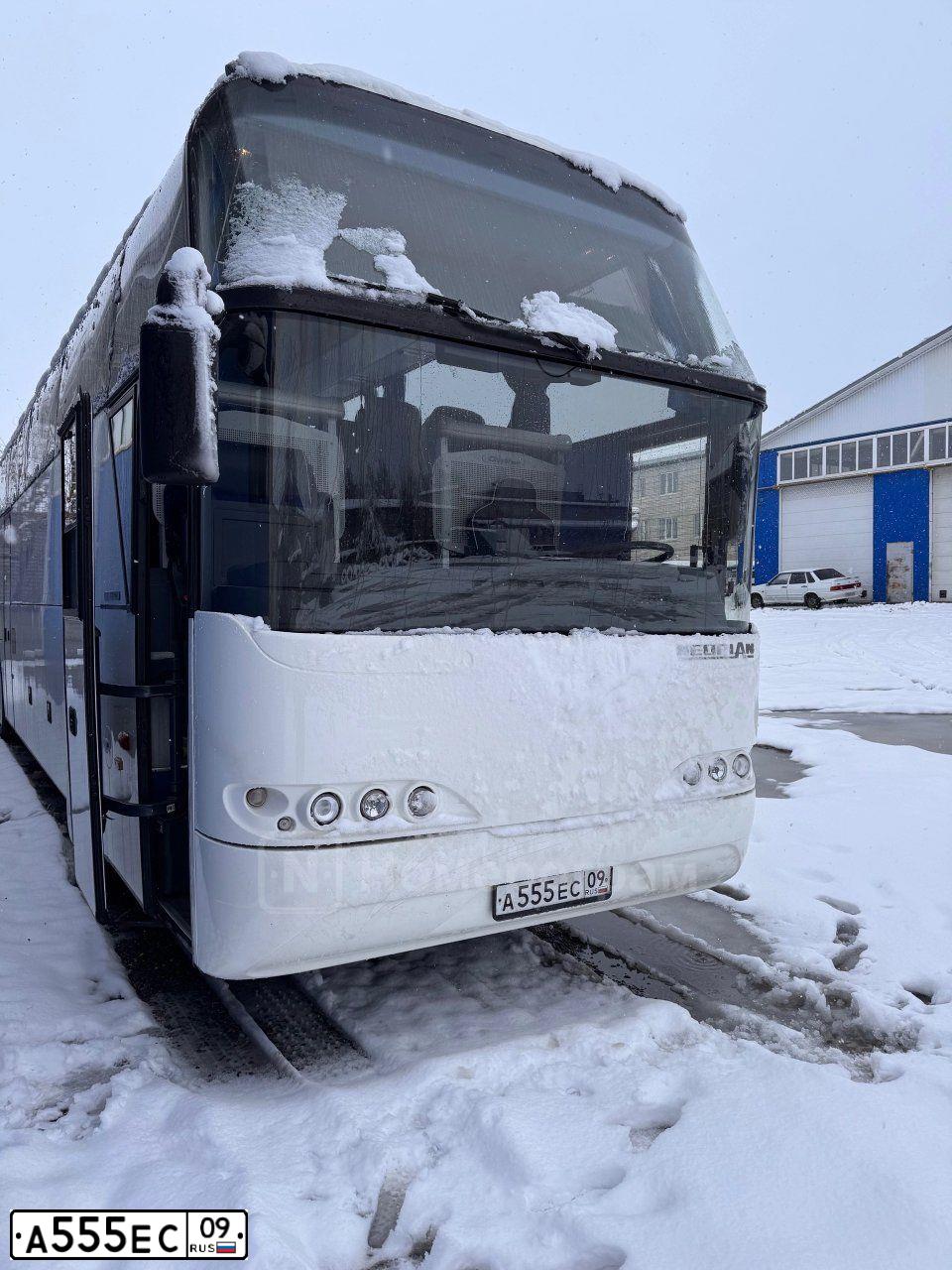 Фото автомобиля LANDROVER DISCOVERY, 2008 — госномер В966КС09. Цвет: СЕРО-СИНИЙ