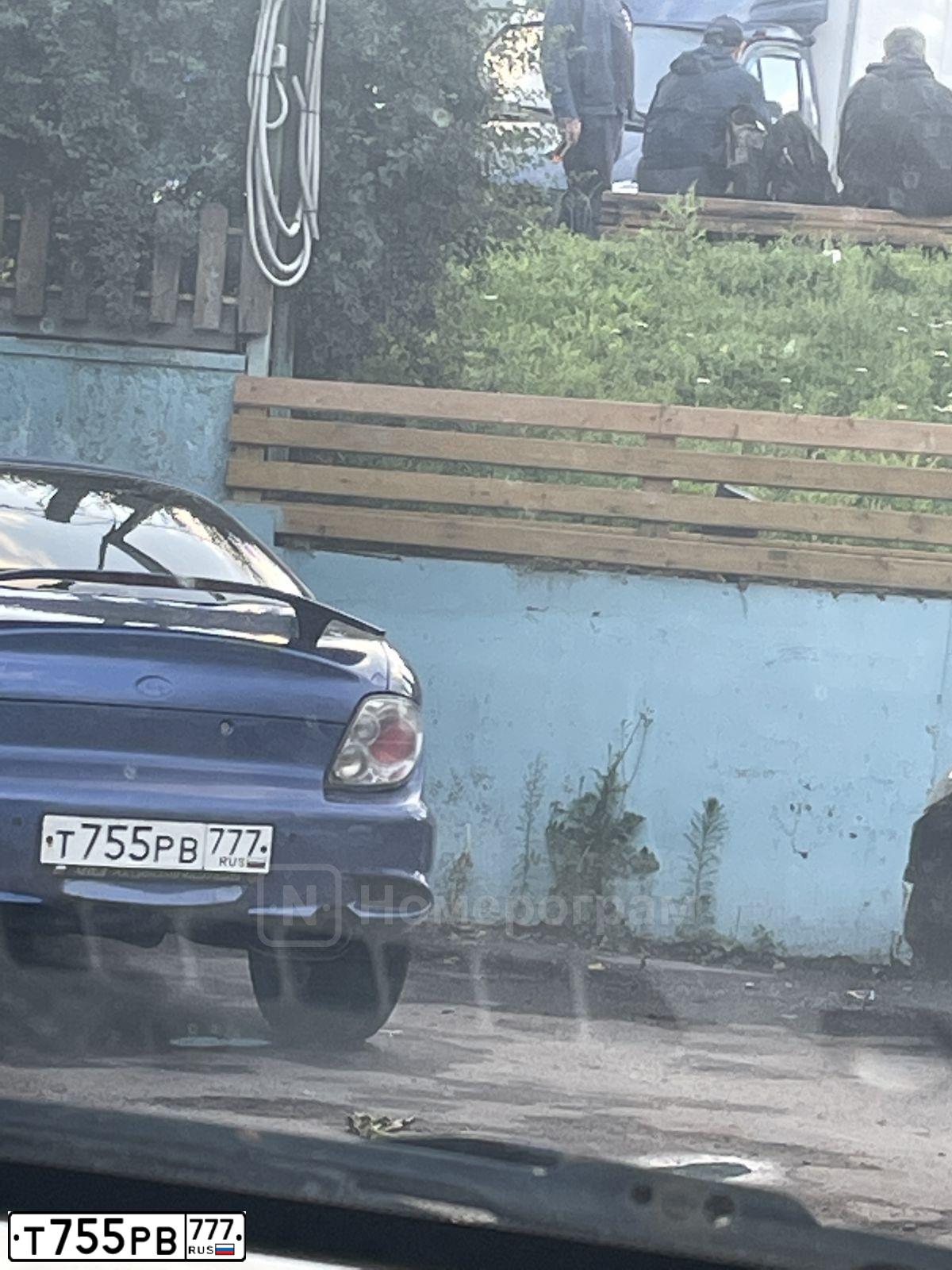 Фото автомобиля HYUNDAI TIBURON, 2000 — госномер А093СВ797. Цвет: синий