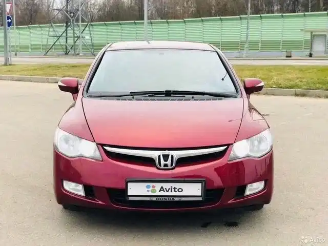 Фото автомобиля HONDA CIVIC, 2008 — госномер М705ХХ790. Цвет: ТЕМНО-КРАСНЫЙ