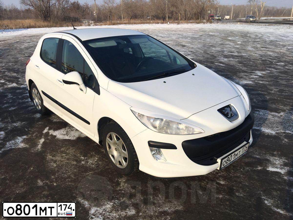 Фото автомобиля PEUGEOT 308, 2009 — госномер М616ОН196. Цвет: БЕЛЫЙ