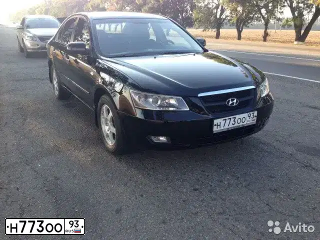 Фото автомобиля HYUNDAI SONATA, 2007 — госномер М022УМ93. Цвет: ЧЕРНЫЙ
