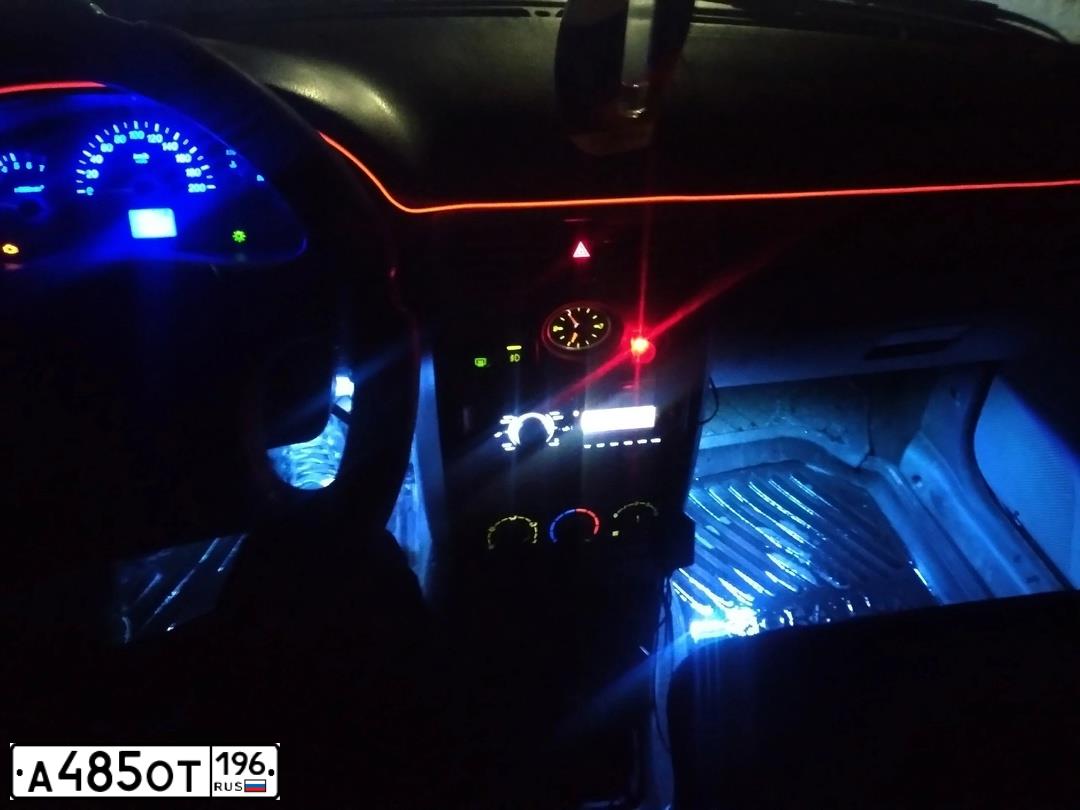 Фото автомобиля LADA 2170 PRIORA, 2009 — госномер А485ОТ196. Цвет: СЕРО-ЗЕЛЕНЫЙ