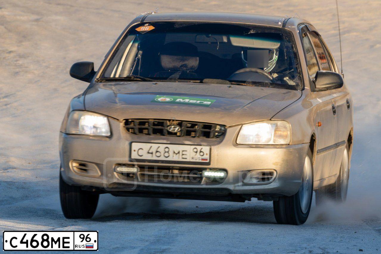 Фото автомобиля TAGAZ ACCENT, 2001 — госномер С468МЕ96. Цвет: БЕЖЕВЫЙ