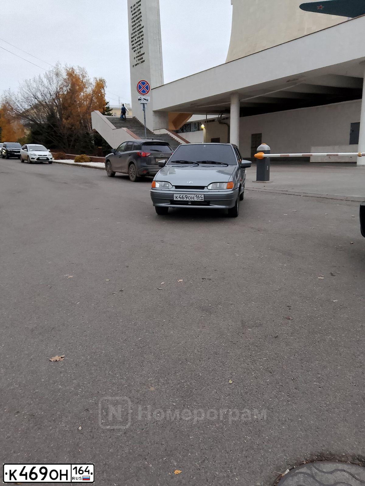 Фото автомобиля LADA 2114, 2010 — госномер М599ЕМ181. Цвет: средний серо-зеленый металлик