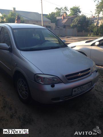 Фото автомобиля CHEVROLET VIVA, 2005 — госномер В123СА164. Цвет: Светло-серебристый металик