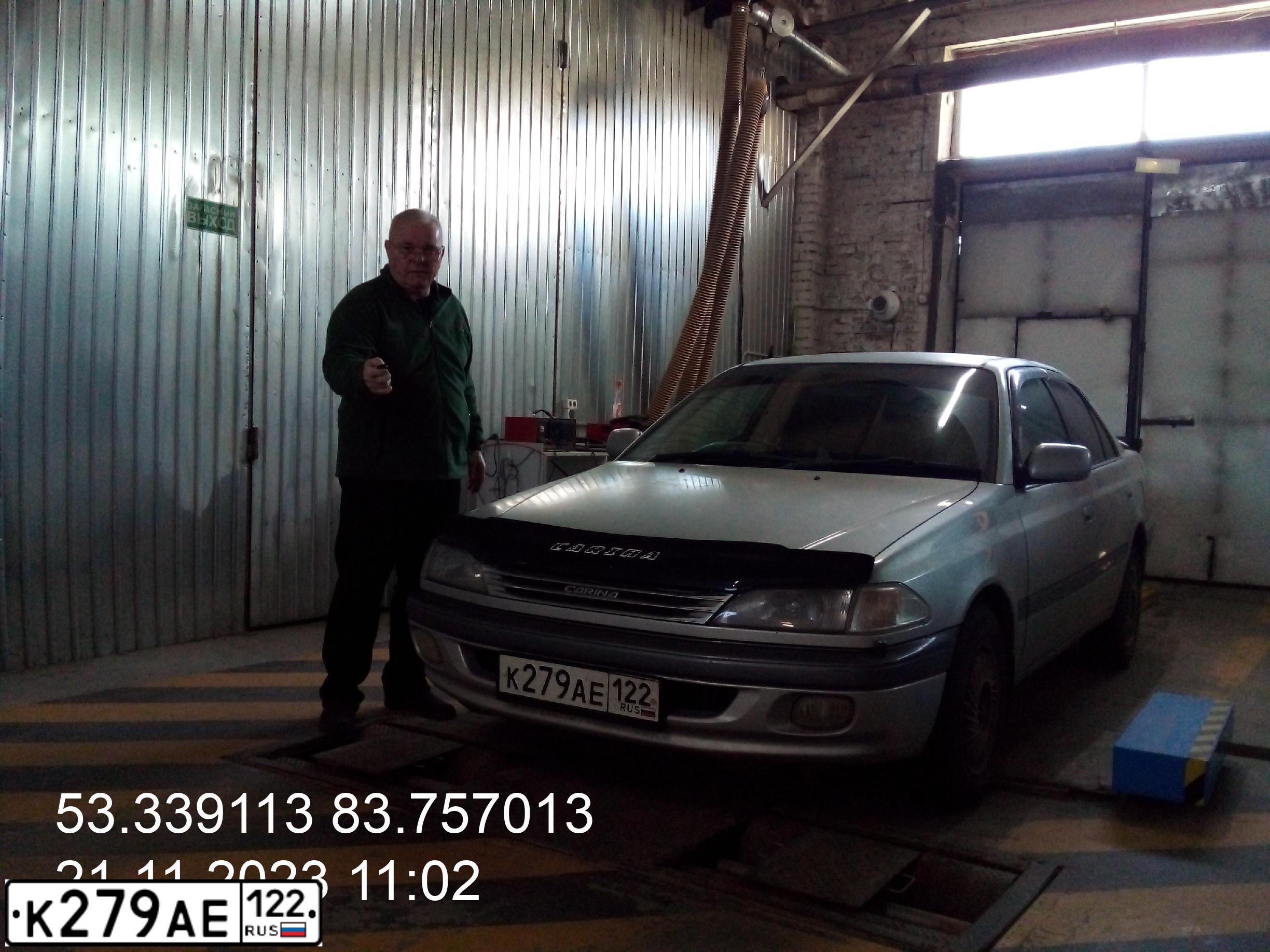 Фото автомобиля TOYOTA CARINA, 1984 — госномер К279АЕ122
