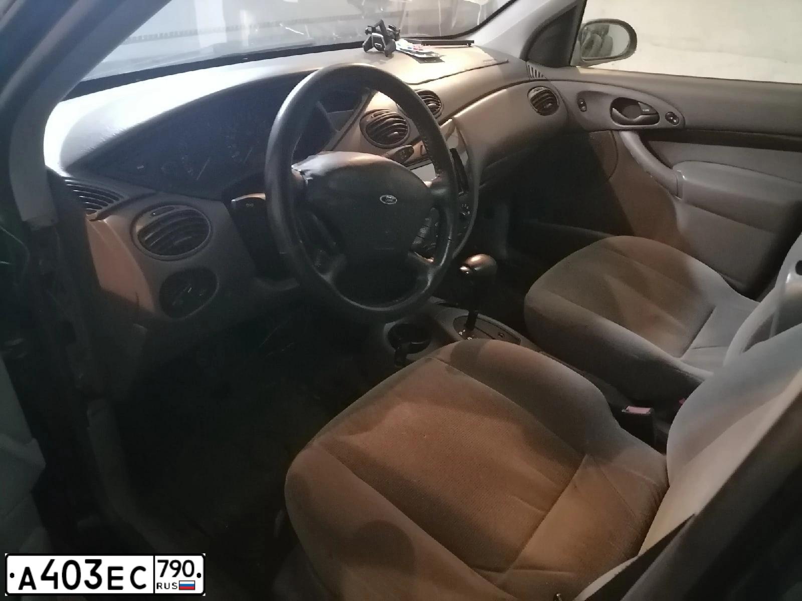 Фото автомобиля FORD FOCUS, 2001 — госномер С340НМ30. Цвет: ЧЕРНЫЙ