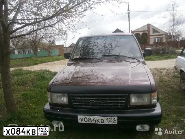 Фото автомобиля OPEL MONTEREY, 1994 — госномер Т035ОЕ50. Цвет: БОРДО