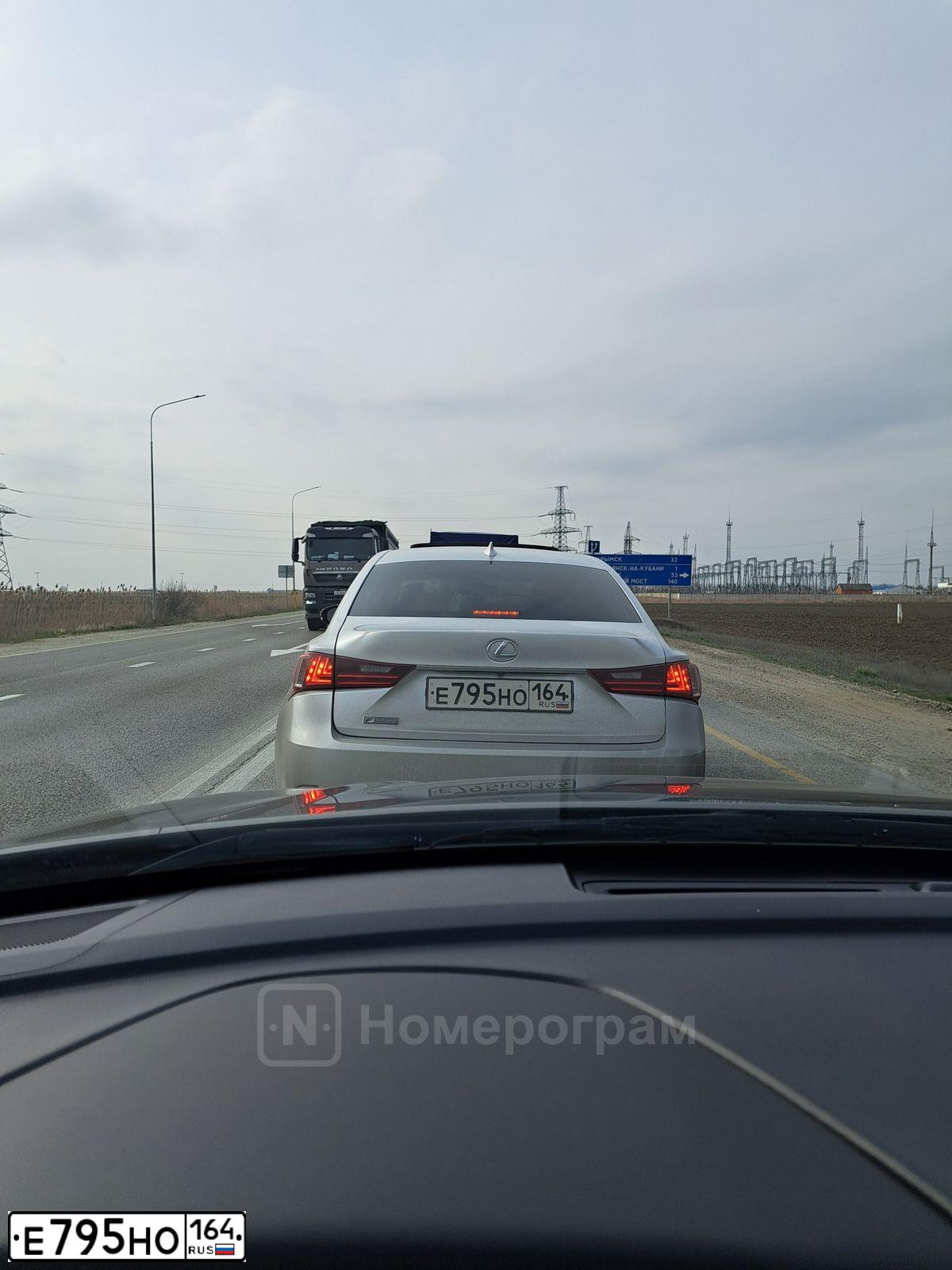 Фото автомобиля ЛЕКСУС IS 200 T, 2015 — госномер М720УТ164. Цвет: СЕРЫЙ