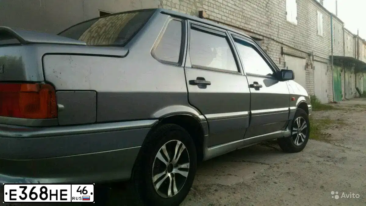 Фото автомобиля LADA 2115 SAMARA, 2006 — госномер Е368НЕ46. Цвет: средний серо-зеленый металлик