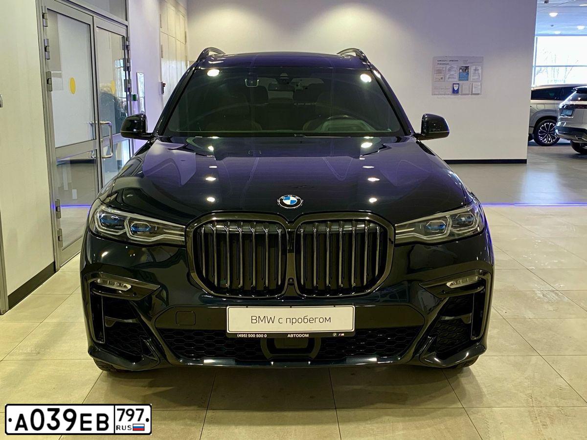 Фото автомобиля BMW X7 XDRIVE40D ТВ49, 2021 — госномер А039ЕВ797. Цвет: ЧЕРНЫЙ