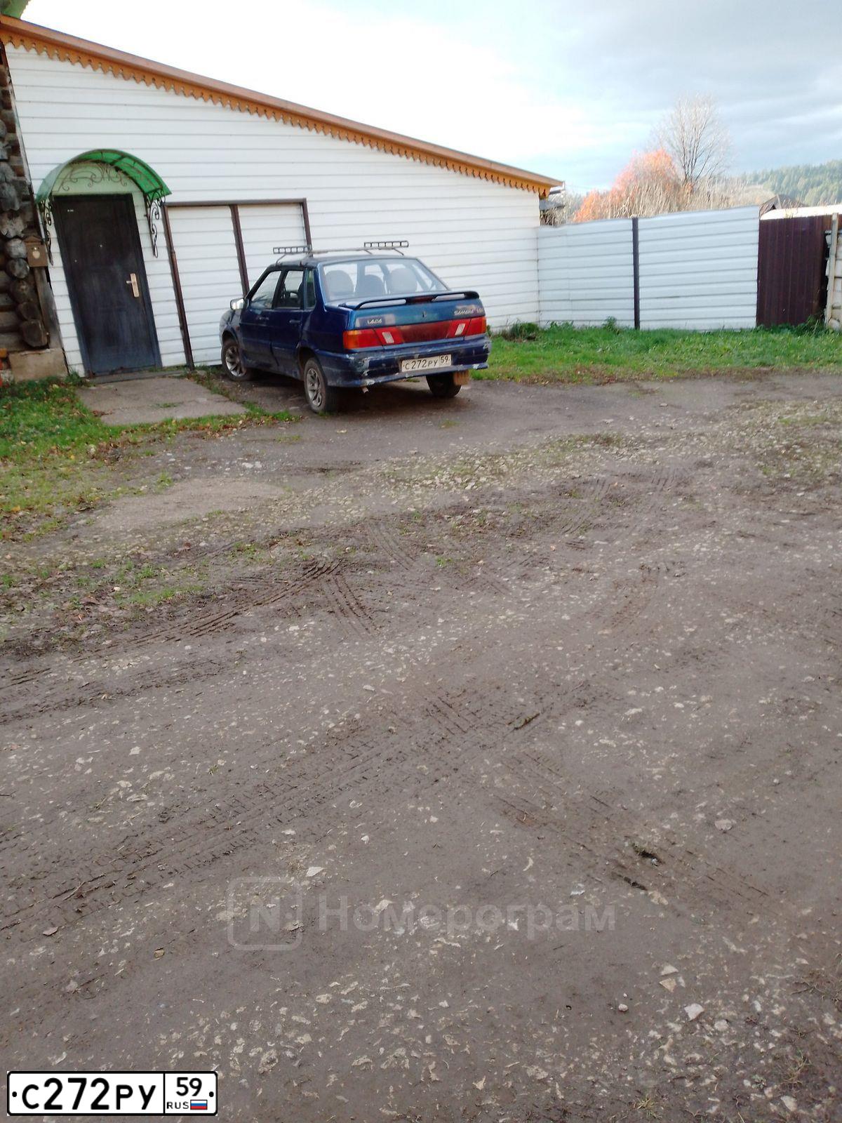 Фото автомобиля LADA 2115 SAMARA, 2004 — госномер С272РУ59. Цвет: СЕРЕБРИСТО-ЯРКО-СИНИЙ