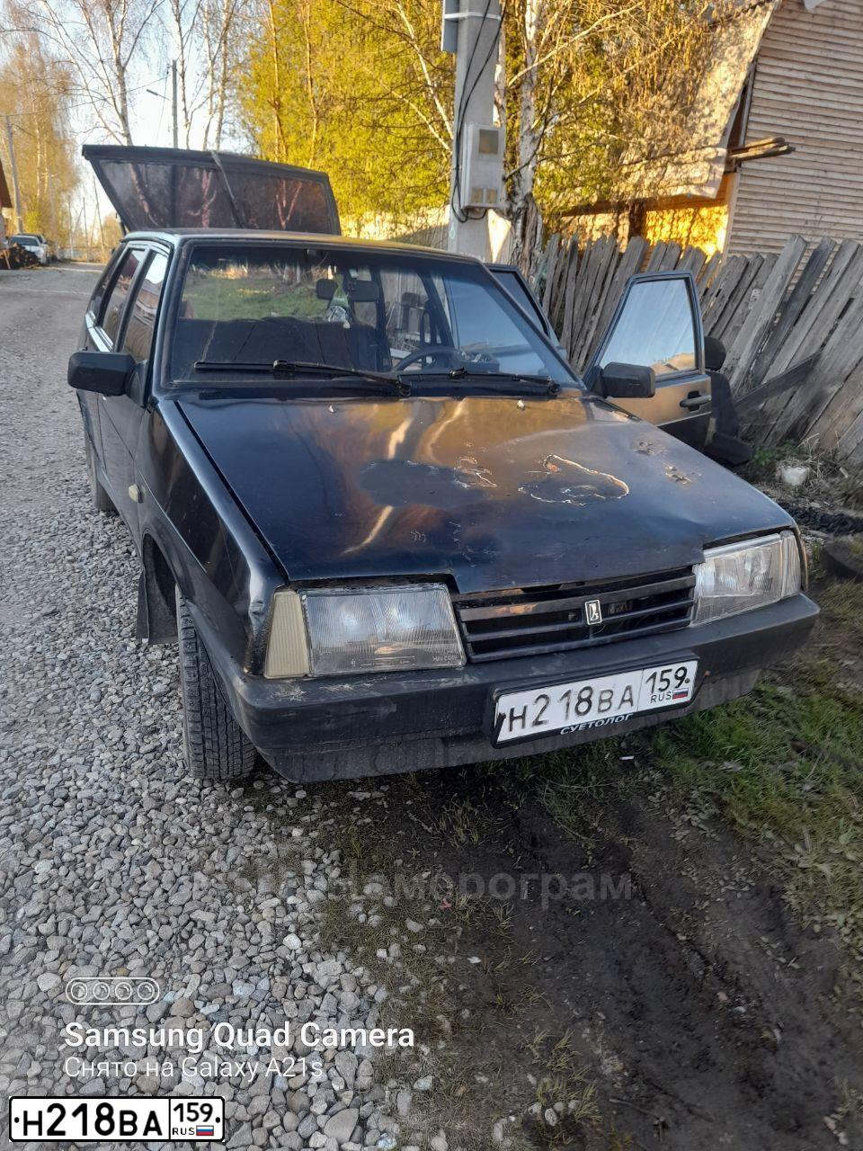 Фото автомобиля LADA 2109 SAMARA, 2003 — госномер Н218ВА159. Цвет: ГРАФИТОВЫЙ МЕТАЛЛИК