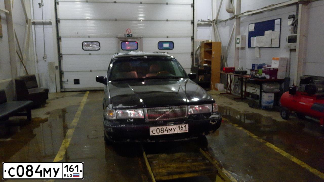 Фото автомобиля VOLVO БЕЗ МОДЕЛИ, 1996 — госномер С332СТ790. Цвет: ФИОЛЕТОВЫЙ