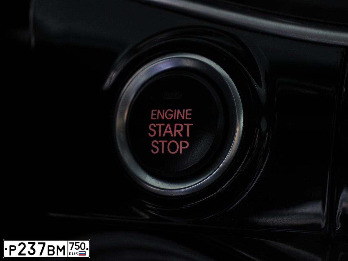 Фото автомобиля KIA MAGENTIS  OPTIMA, 2015 — госномер Р237ВМ750. Цвет: ЧЕРНЫЙ