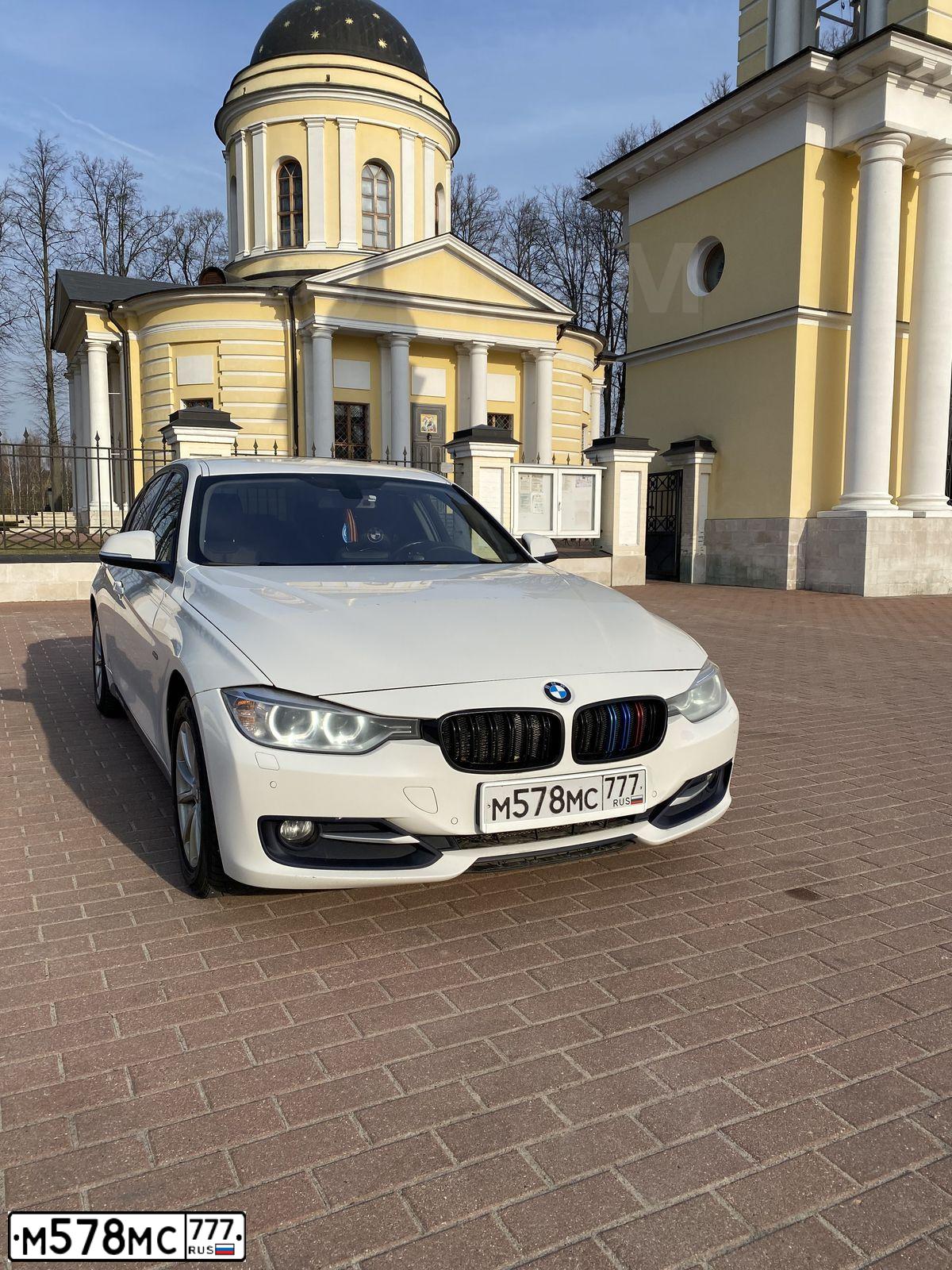 Фото автомобиля BMW W SERIE 3, 2014 — госномер Х864МТ37. Цвет: Белый