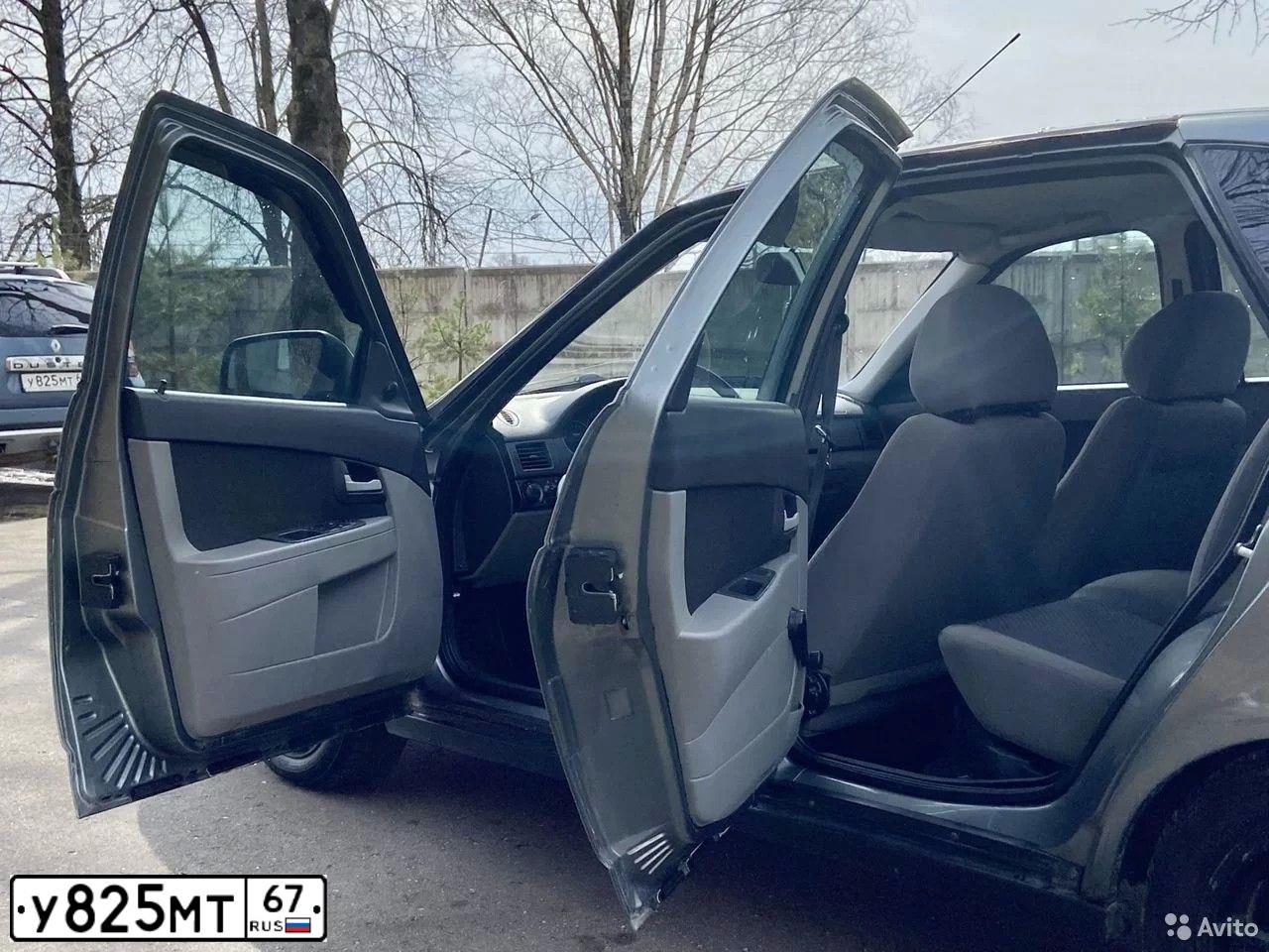 Фото автомобиля RENAULT DUSTER, 2012 — госномер У825МТ67. Цвет: синий