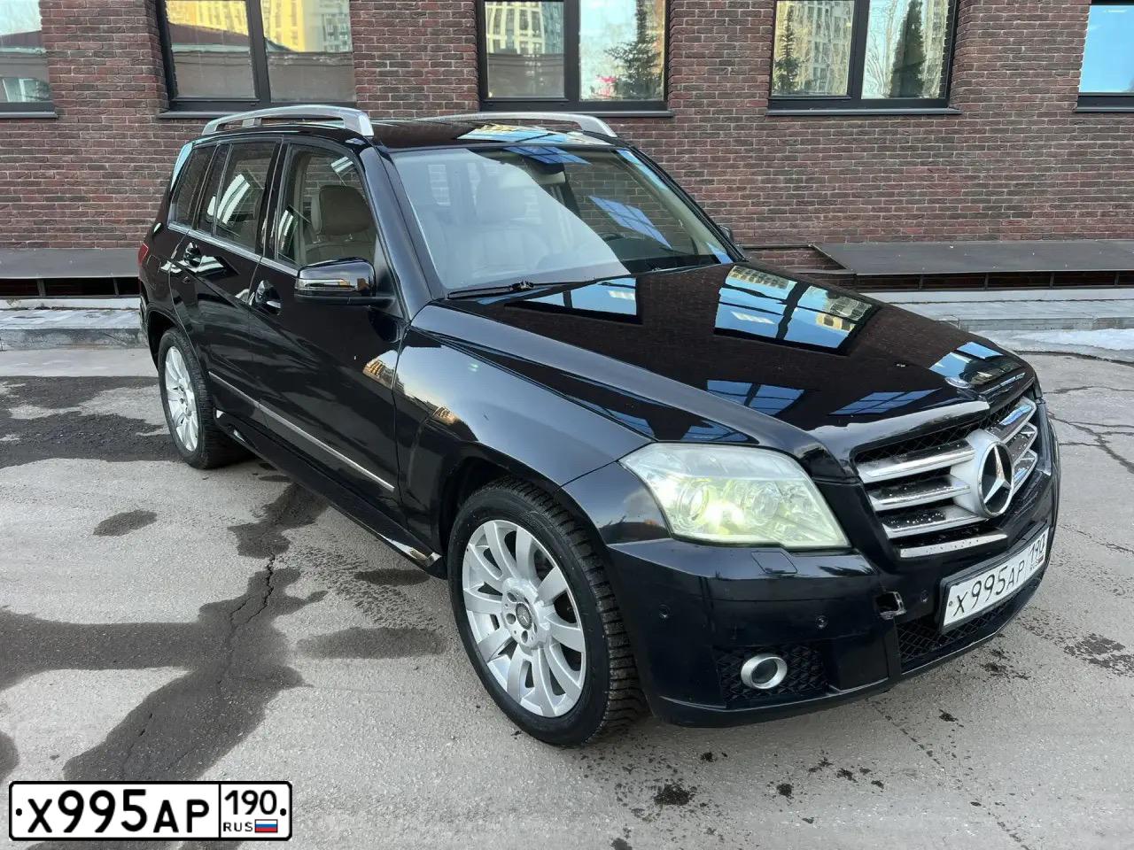 Фото автомобиля MERCEDES GLK-KLASSE, 2009 — госномер Х995АР190. Цвет: ЧЕРНЫЙ