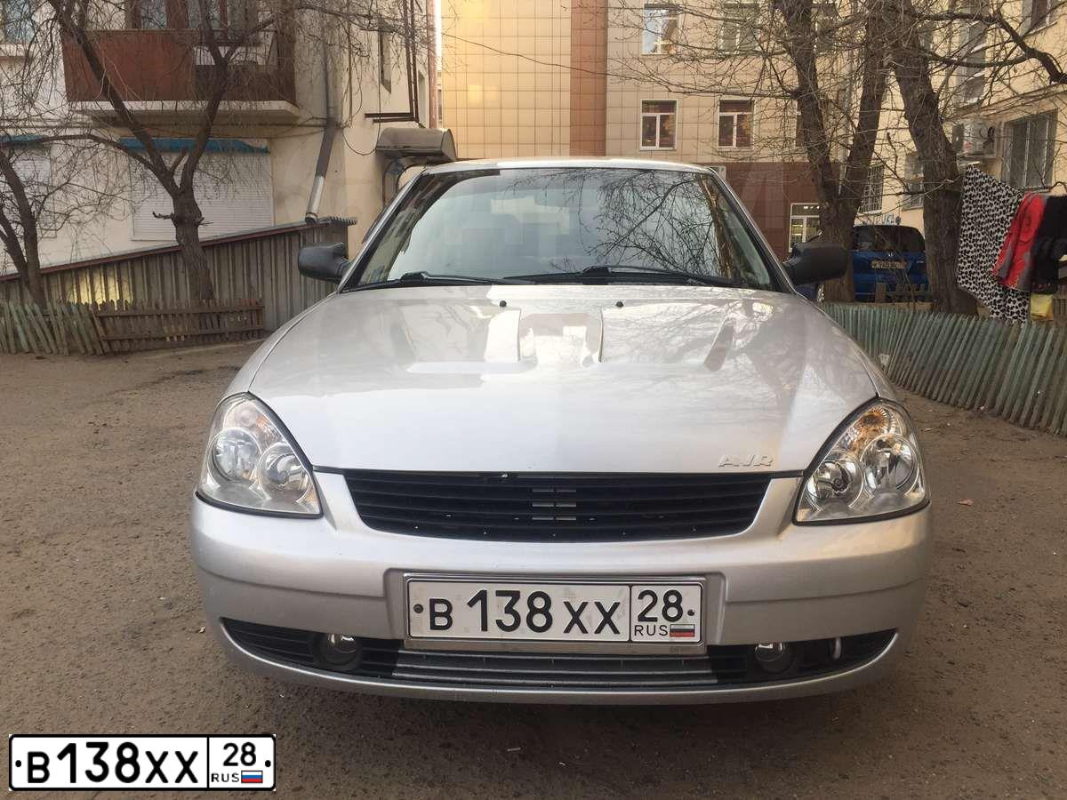 Фото автомобиля LADA 2172 PRIORA, 2008 — госномер М977ОС75. Цвет: СВЕТЛО СЕРЕБРИСТЫЙ