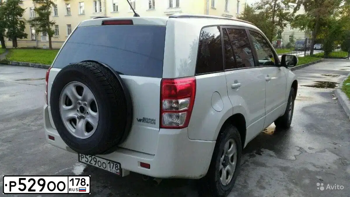 Фото автомобиля KIA SOUL, 2020 — госномер А107РА124. Цвет: Белый