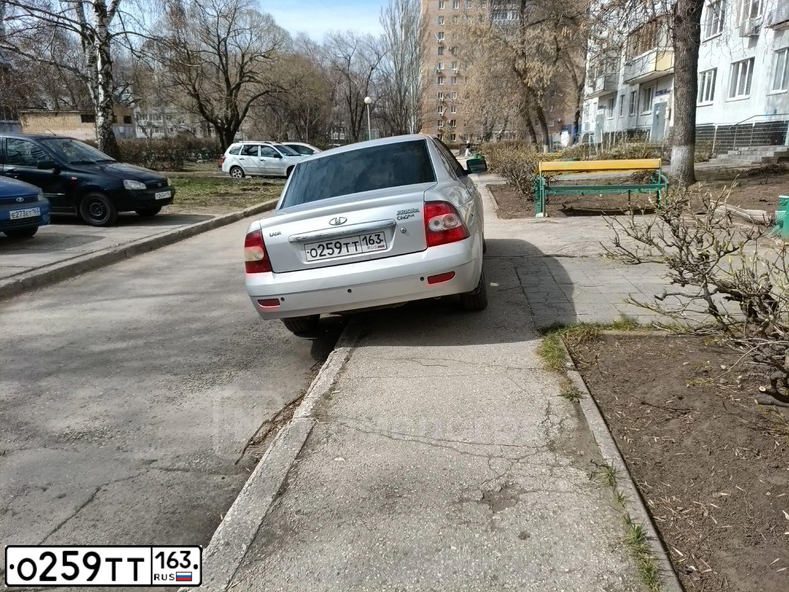 Фото автомобиля LADA 2170 PRIORA, 2011 — госномер О259ТТ163. Цвет: Серебристый