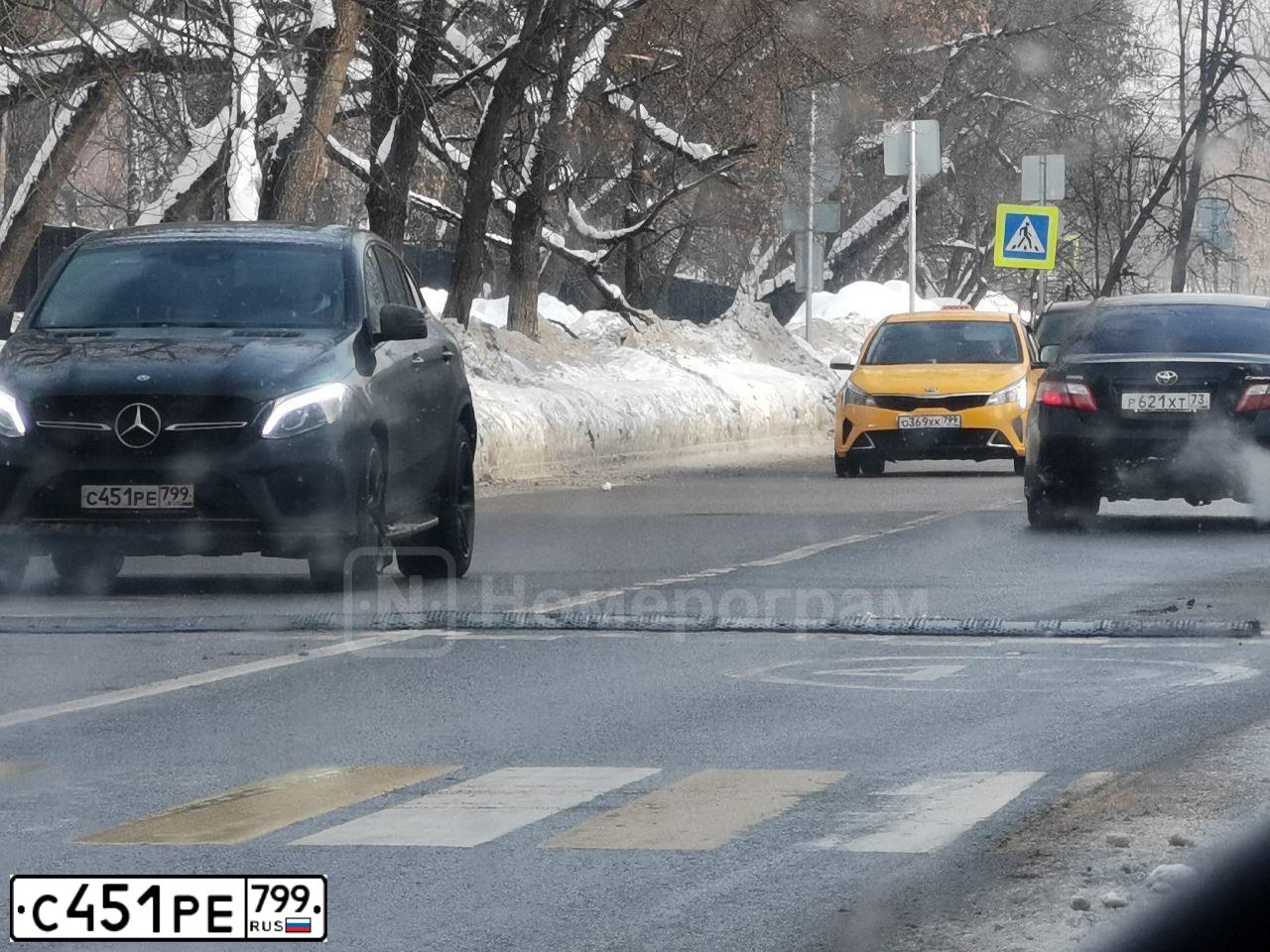 Фото автомобиля MERCEDES-BENZ GLE350D, 2019 — госномер К378ЕК977