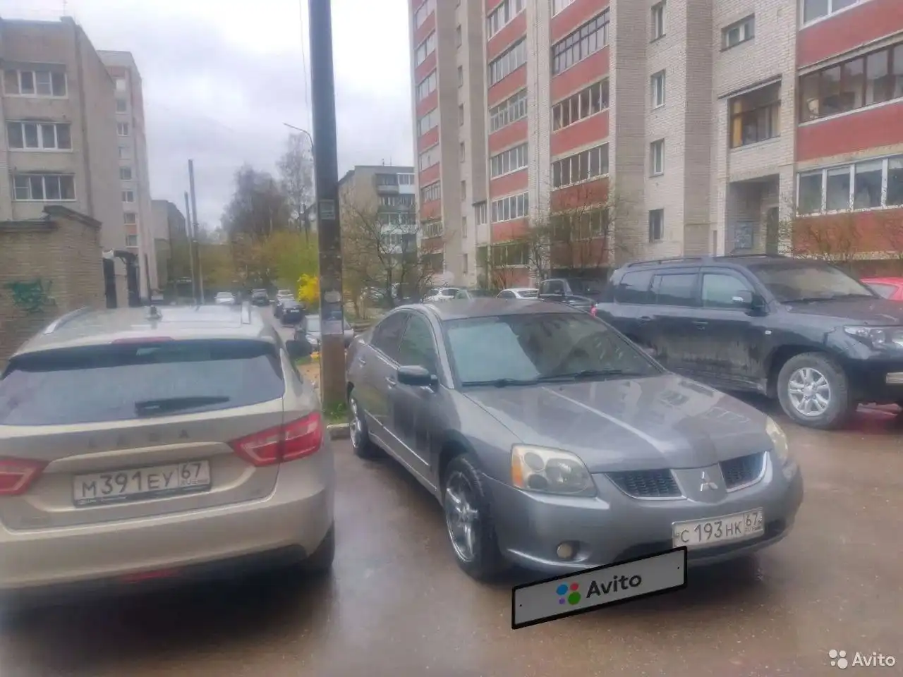 Фото автомобиля TOYOTA AURIS, 2008 — госномер М391ЕУ199. Цвет: БЕЛЫЙ