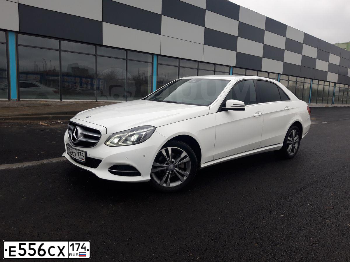 Фото автомобиля MERCEDES E-KLASSE, 2013 — госномер О063КК774. Цвет: Белый