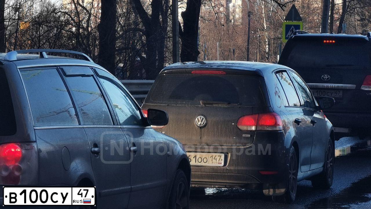 Фото автомобиля SKODA OCTAVIA, 2012 — госномер Е917АН147