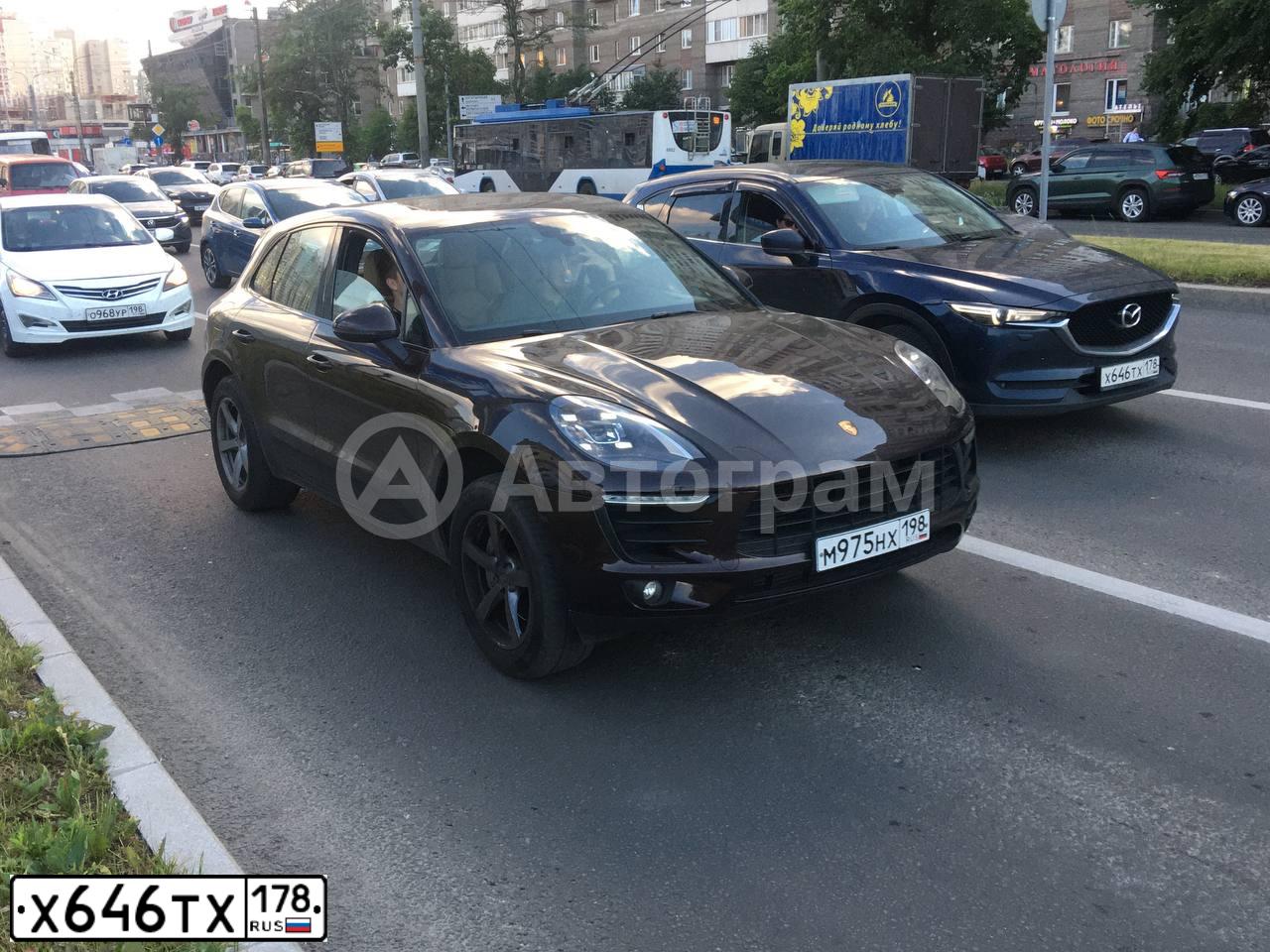 Фото автомобиля MAZDA 3, 2014 — госномер Н777АС78. Цвет: ЧЕРНЫЙ
