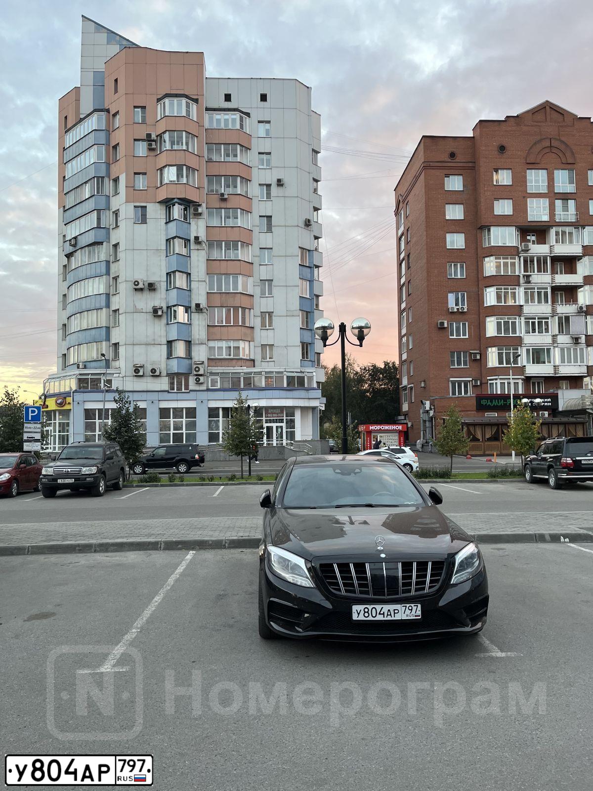 Фото автомобиля MERCEDES S-KLASSE, 2014 — госномер У804АР797. Цвет: ЧЕРНЫЙ