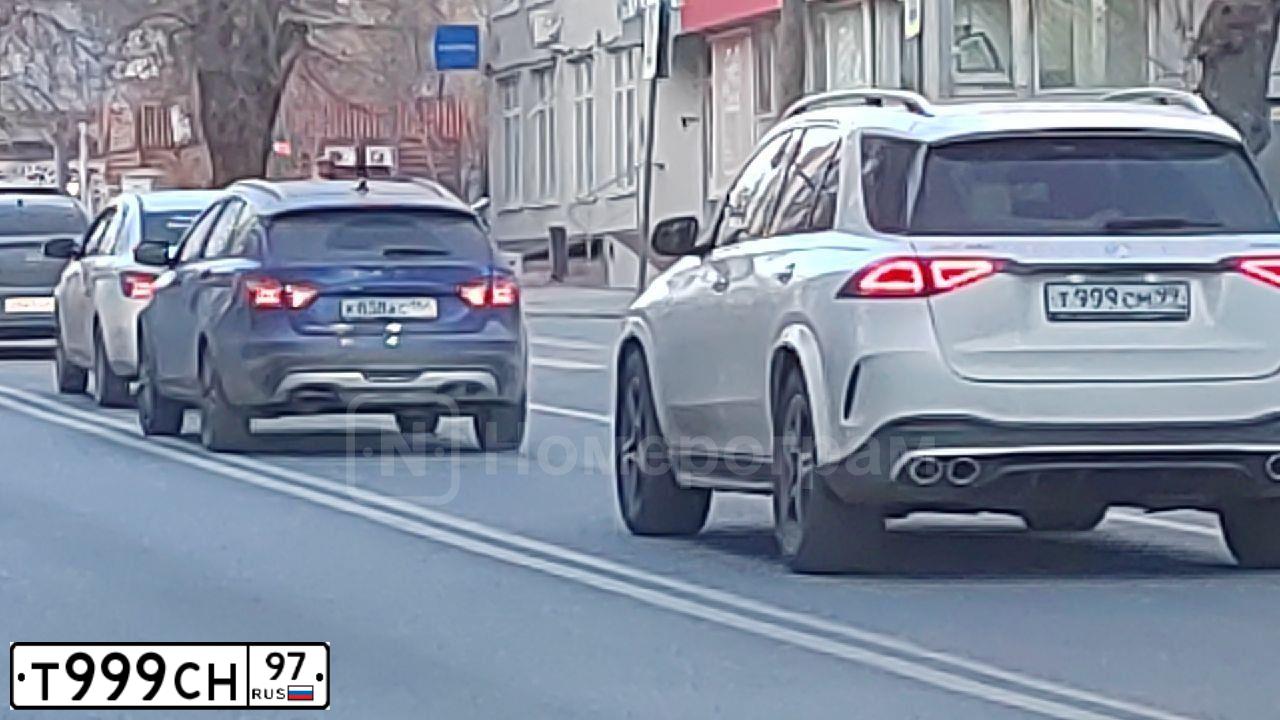 Фото автомобиля AUDI A8, 2003 — госномер К156КА53. Цвет: ЧЕРНЫЙ